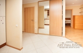 Недвижимость в Юрмала, Меллужи, 19 Mellužu prospekts, Jūrmala, Latvija